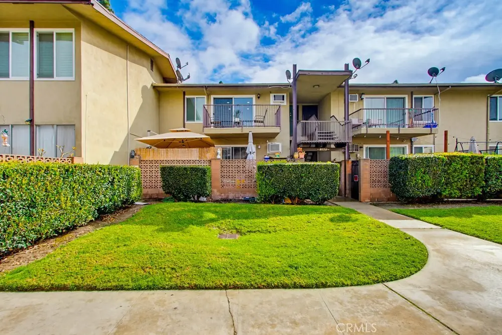 1860 W Glenoaks #L, Anaheim, CA 92801 - #1