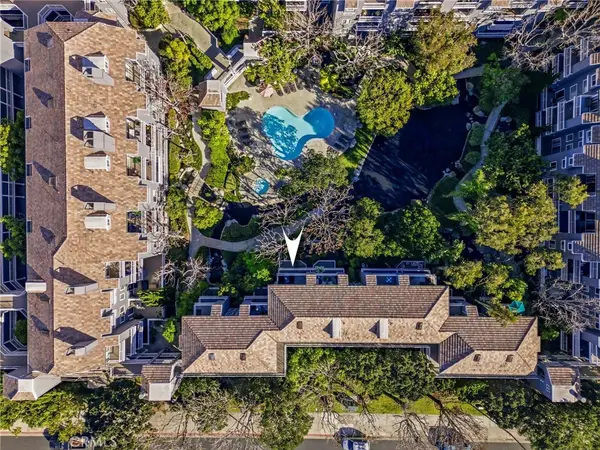 20341 Bluffside Circle #C-203, Huntington Beach, CA 92646