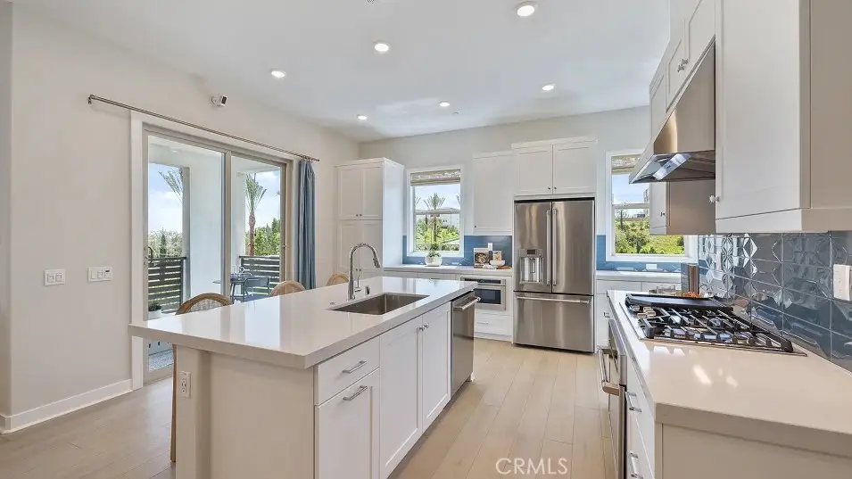 925 Walnut Terrace, Montebello, CA 90640 - #1