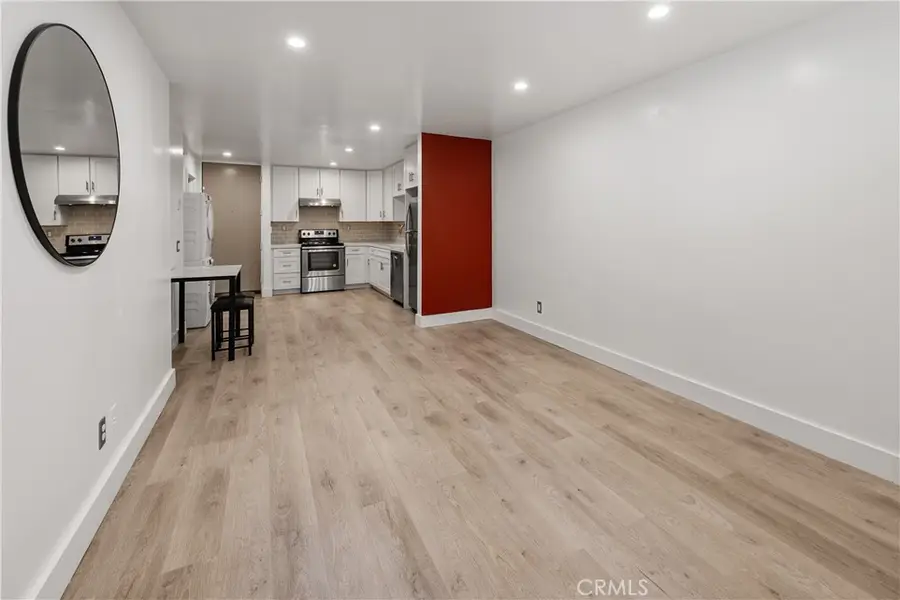 532 N Rossmore Avenue #107, Los Angeles, CA 90004 - #3