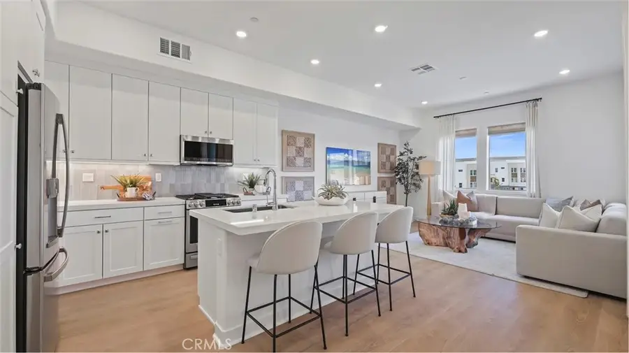 1385 Snowberry Place, Montebello, CA 90640 - #2