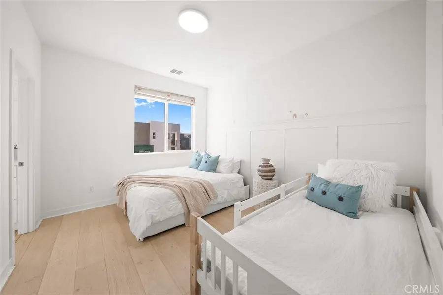 275 Sash, Irvine, CA 92618 - #3