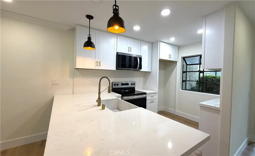 196 Pineview, Irvine, CA 92620 - #1