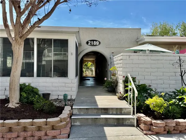 2189 Via Mariposa E #P, Laguna Woods, CA 92637