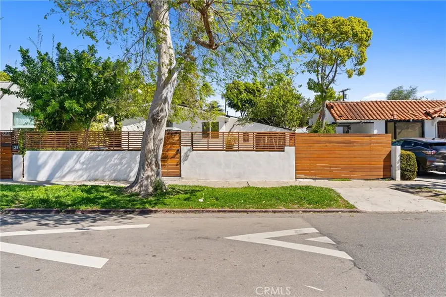 2216 Veteran Avenue, Los Angeles, CA 90064 - #2