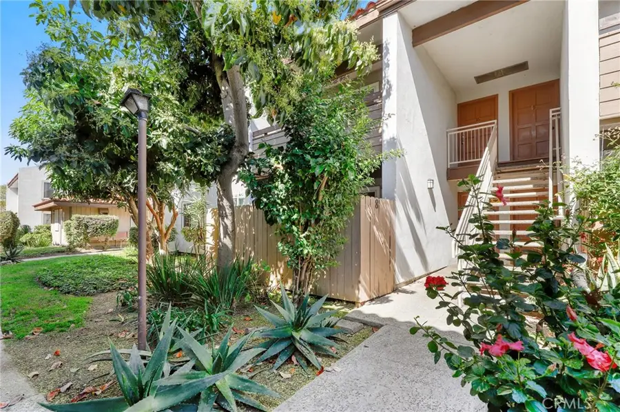 2501 W Sunflower Avenue #E16, Santa Ana, CA 92704 - #2