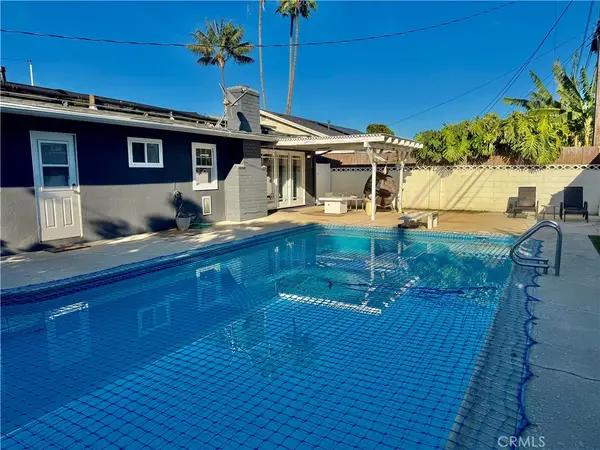 7552 Rhine Drive, Huntington Beach, CA 92647