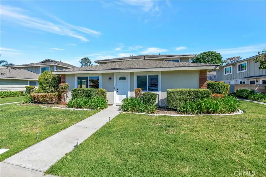 4612 Via Vista Circle #5, Huntington Beach, CA 92649 - #2