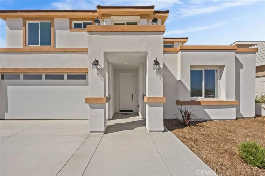 16765 La Bella Villa, Riverside, CA 92503 - #2