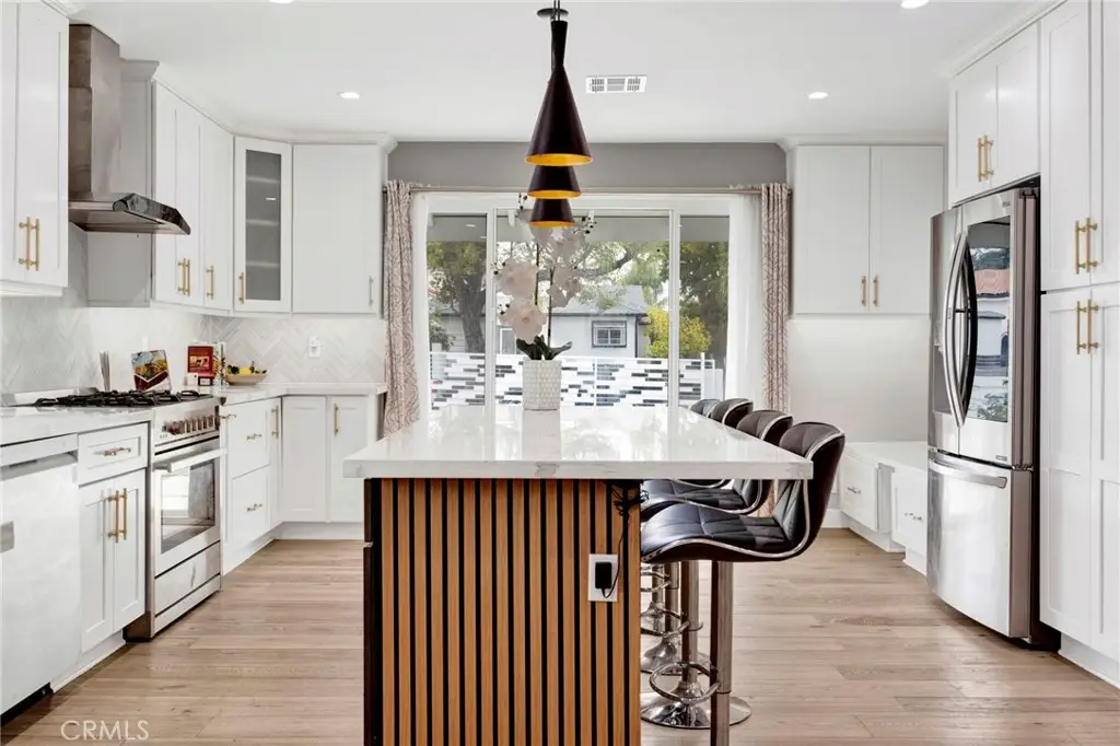 4912 Alonzo Avenue, Encino, CA 91316 - #1