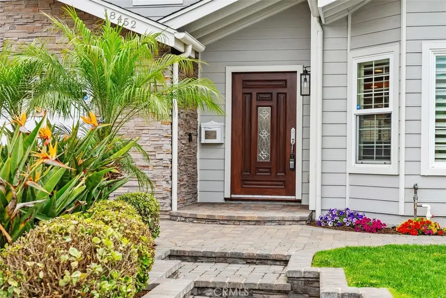 18452 Carnaby, Huntington Beach, CA 92648 - #3