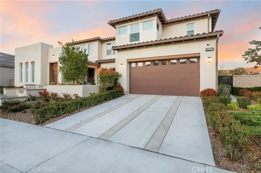 18601 Juniper Springs, Canyon Country, CA 91387 - #2