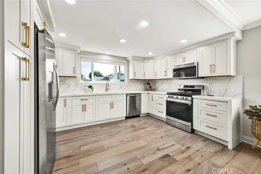 9301 Portsmouth Drive, Huntington Beach, CA 92646 - #3