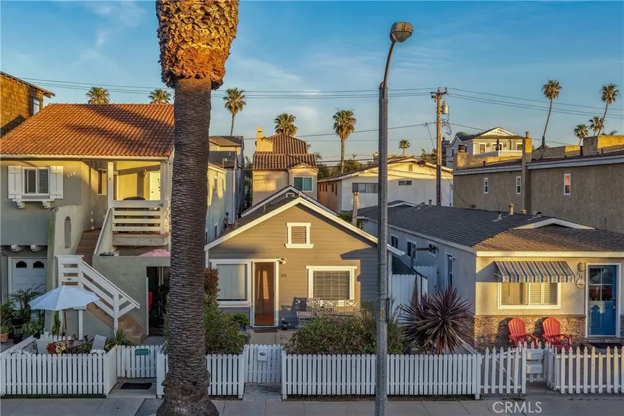 318 8th Street, Huntington Beach, CA 92648 - #2