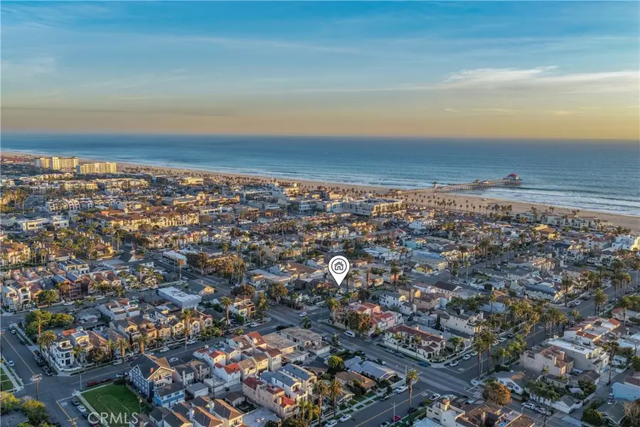318 8th Street, Huntington Beach, CA 92648 - #3
