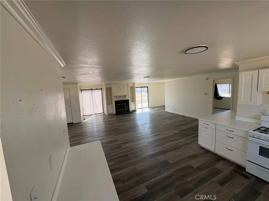 45655 Raigosa, Newberry Springs, CA 92365 - #3