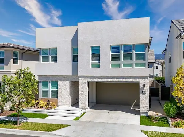 200 Longden, Lake Forest, CA 92630