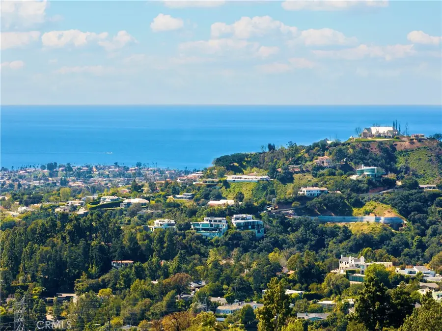 1000 N Bundy, Los Angeles, CA 90049 - #3