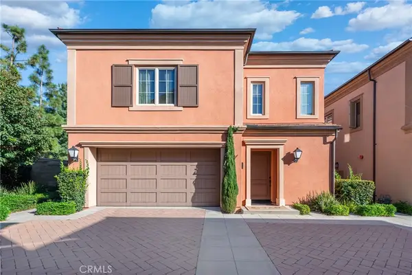 113 Hanging, Irvine, CA 92620