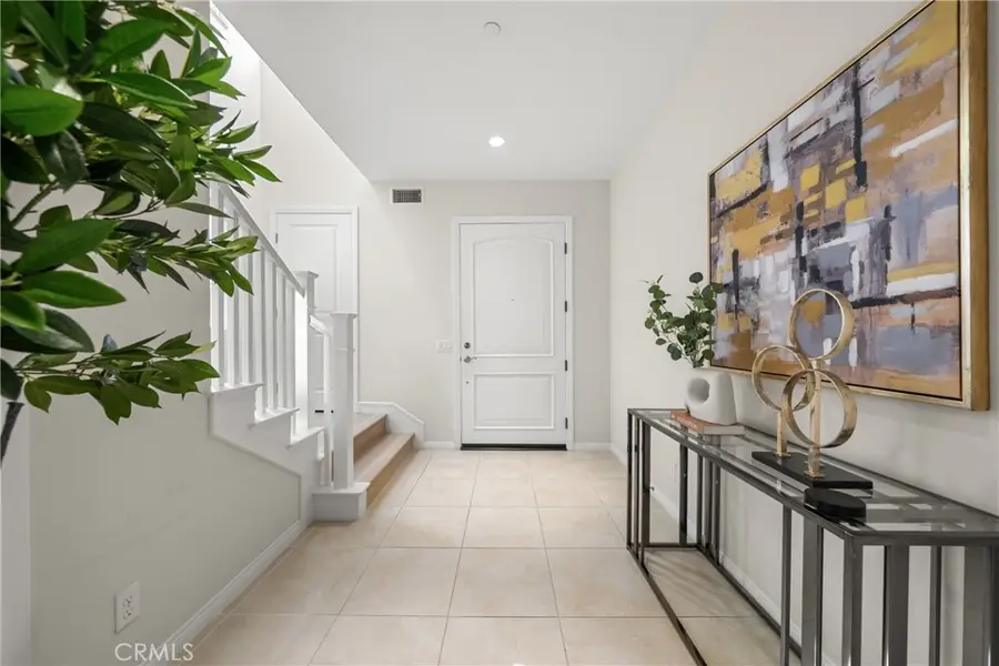 113 Hanging, Irvine, CA 92620 - #3