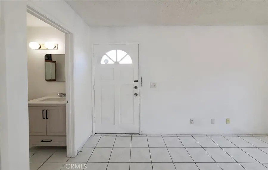 10073 15th, Garden Grove, CA 92843 - #3