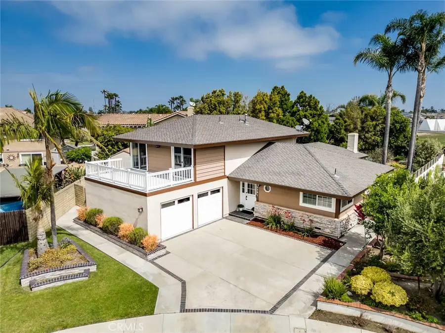 6561 Sabbicas Circle, Huntington Beach, CA 92647 - #2