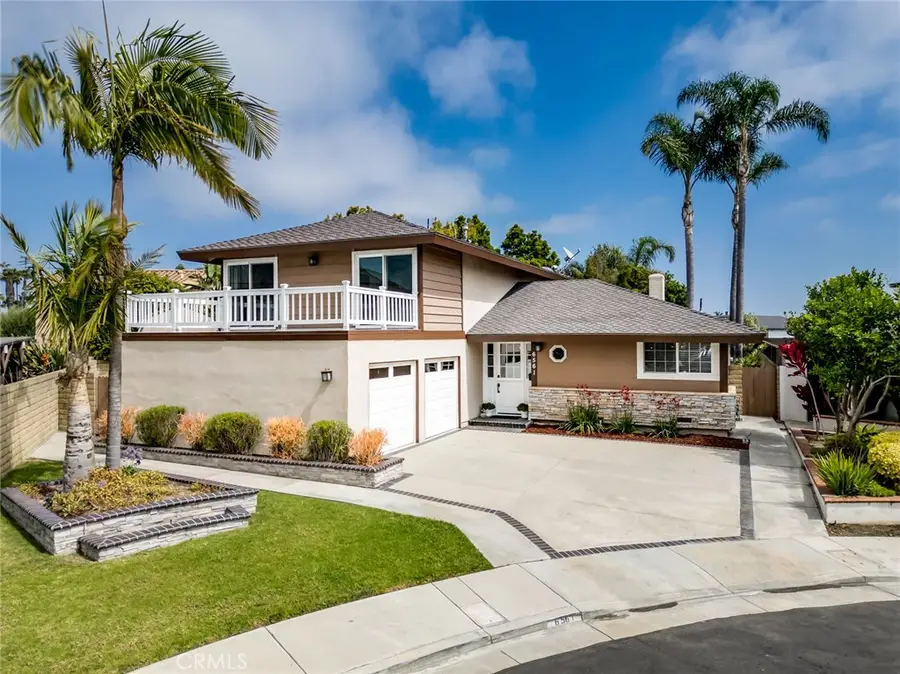 6561 Sabbicas Circle, Huntington Beach, CA 92647 - #3