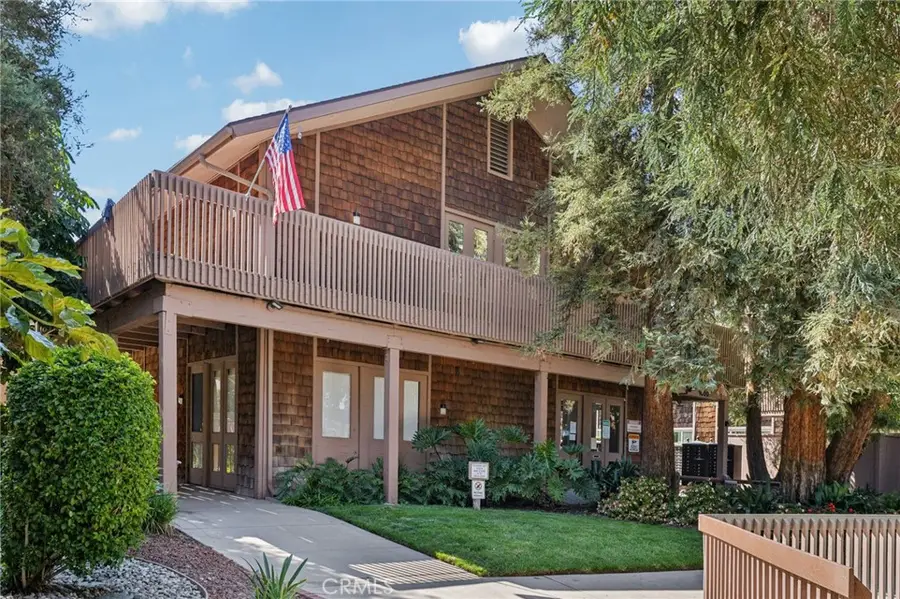 1044 Cabrillo Park Dr #B, Santa Ana, CA 92701 - #2