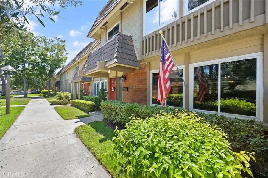 18126 Sand Dunes Court, Fountain Valley, CA 92708 - #2