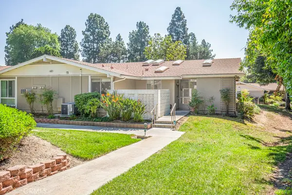 447 Ave Sevilla #E, Laguna Woods, CA 92637