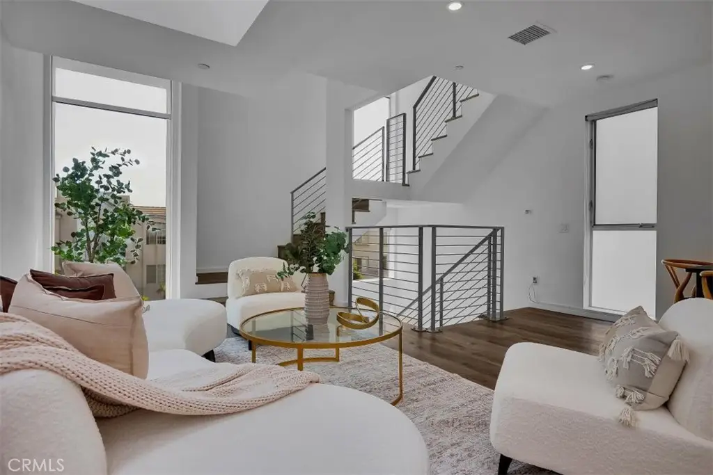 6919 Knowlton Place, Los Angeles, CA 90045 - #1