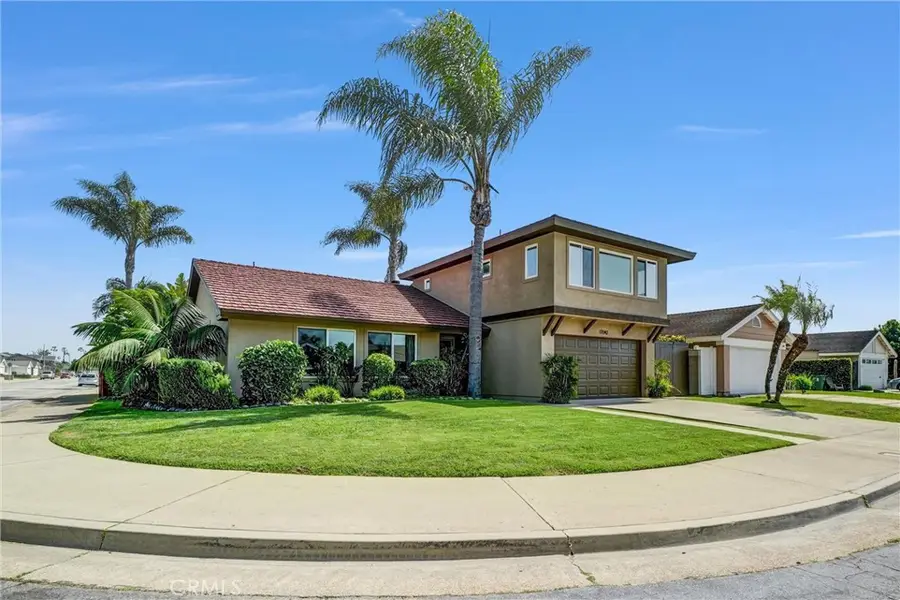 17042 Twain, Huntington Beach, CA 92649 - #2