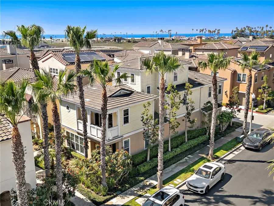 8238 Noelle Drive, Huntington Beach, CA 92646 - #3