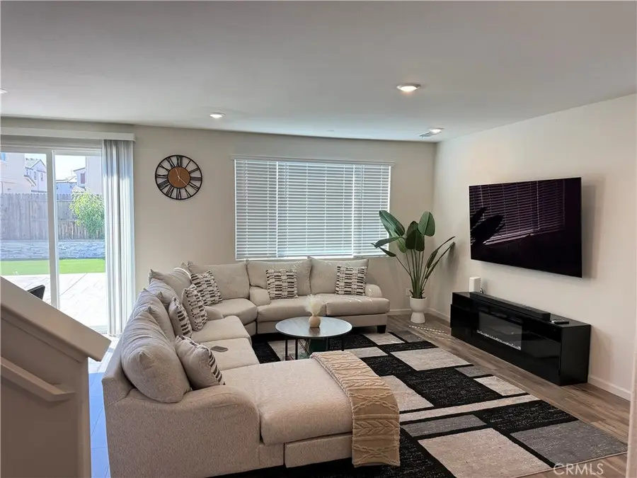 855 Helmsley, Vacaville, CA 95687 - #3