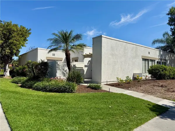 2015 Via Mariposa West #B, Laguna Woods, CA 92637