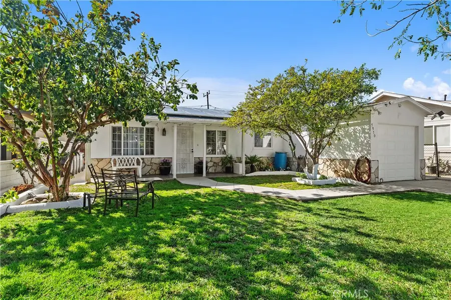 1910 S Van Ness Ave, Santa Ana, CA 92707 - #2