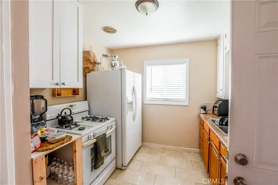 12127 216th, Hawaiian Gardens, CA 90716 - #2