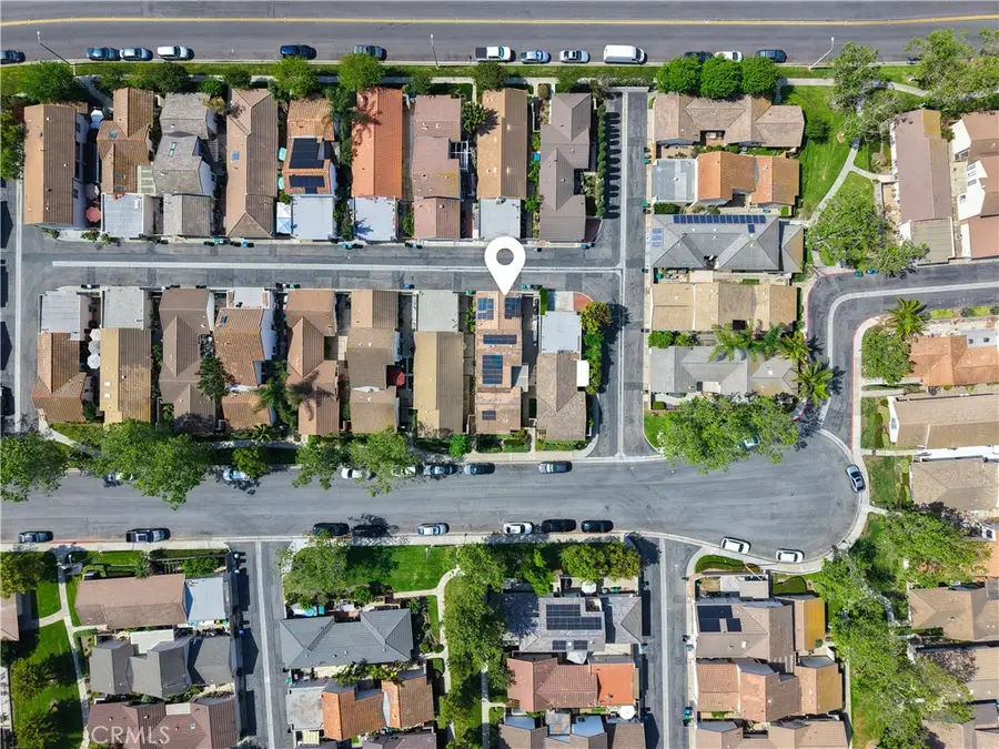 27 Tangerine, Irvine, CA 92618 - #3