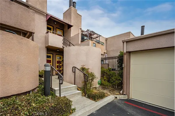 25761 Le Parc #105, Lake Forest, CA 92630