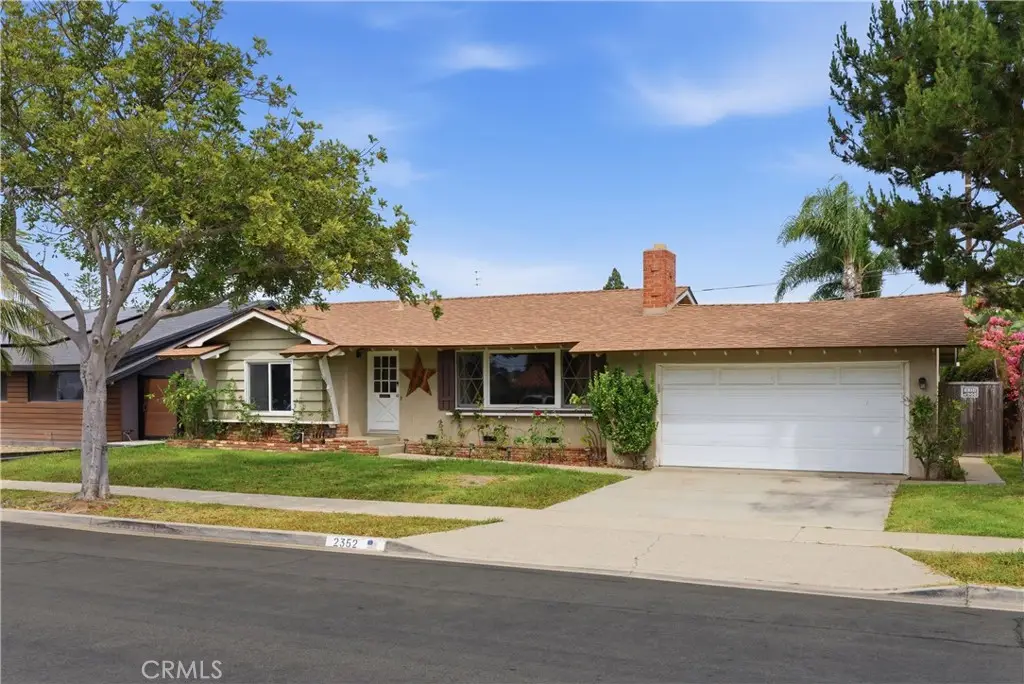 2352 Fordham, Costa Mesa, CA 92626 - #1