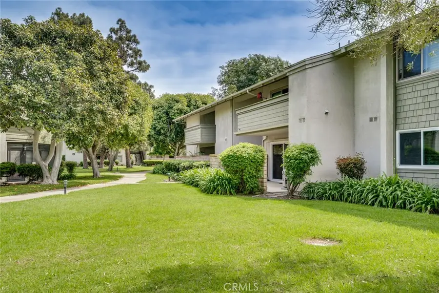 8777 Coral Springs Court #11B, Huntington Beach, CA 92646 - #2