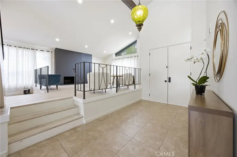 10414 Andora Avenue, Chatsworth, CA 91311 - #2