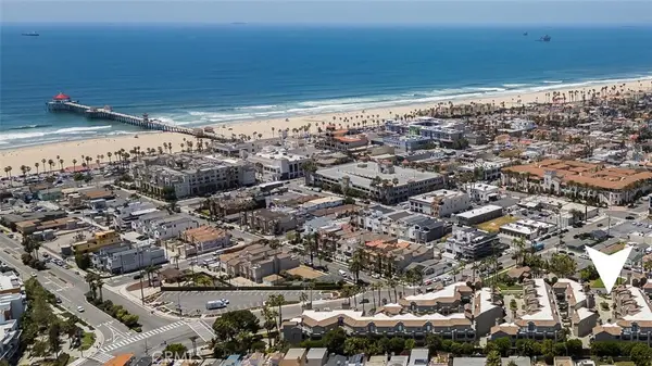 400 Lake #105, Huntington Beach, CA 92648