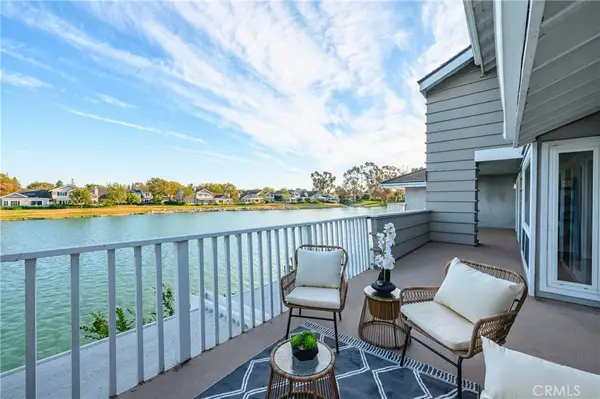 25 Lakeview #60, Irvine, CA 92604