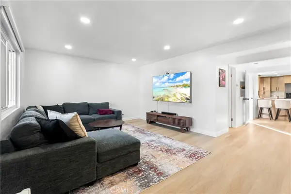 4956 Pearce Drive, Huntington Beach, CA 92649