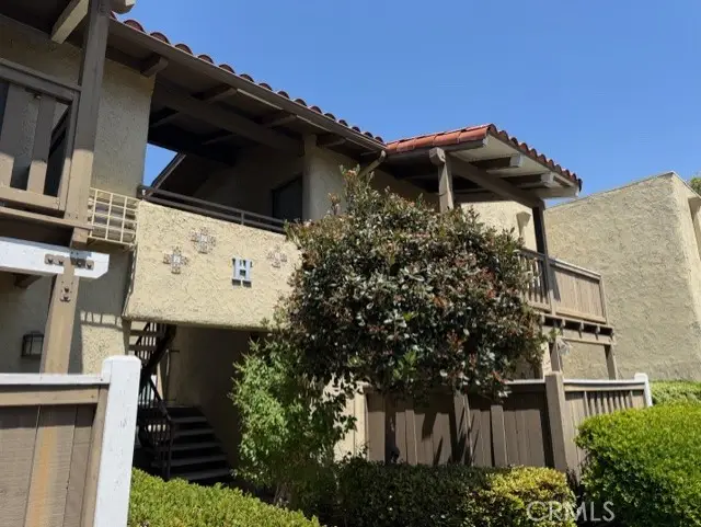 1345 Cabrillo Park #H04, Santa Ana, CA 92701 - #3