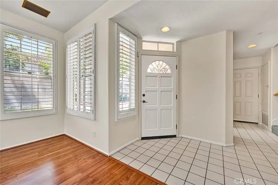 2315 Cascade, Tustin, CA 92782 - #3