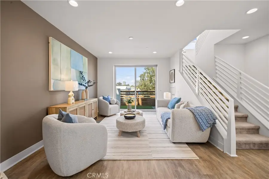 645 W 17th, Costa Mesa, CA 92627 - #2