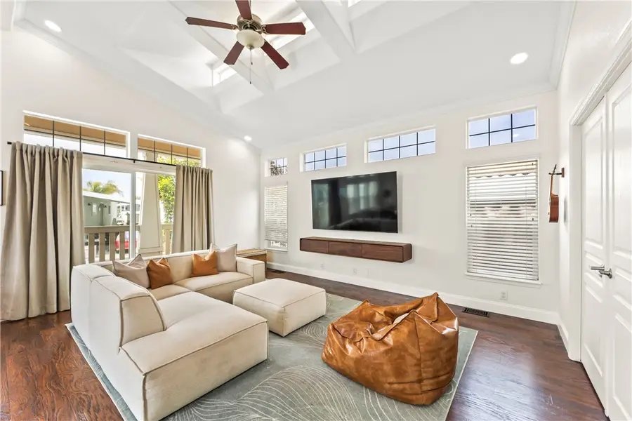 80 Huntington, Huntington Beach, CA 92648 - #2