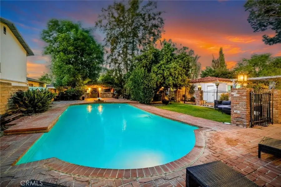 15401 Saticoy Street, Van Nuys, CA 91406 - #2